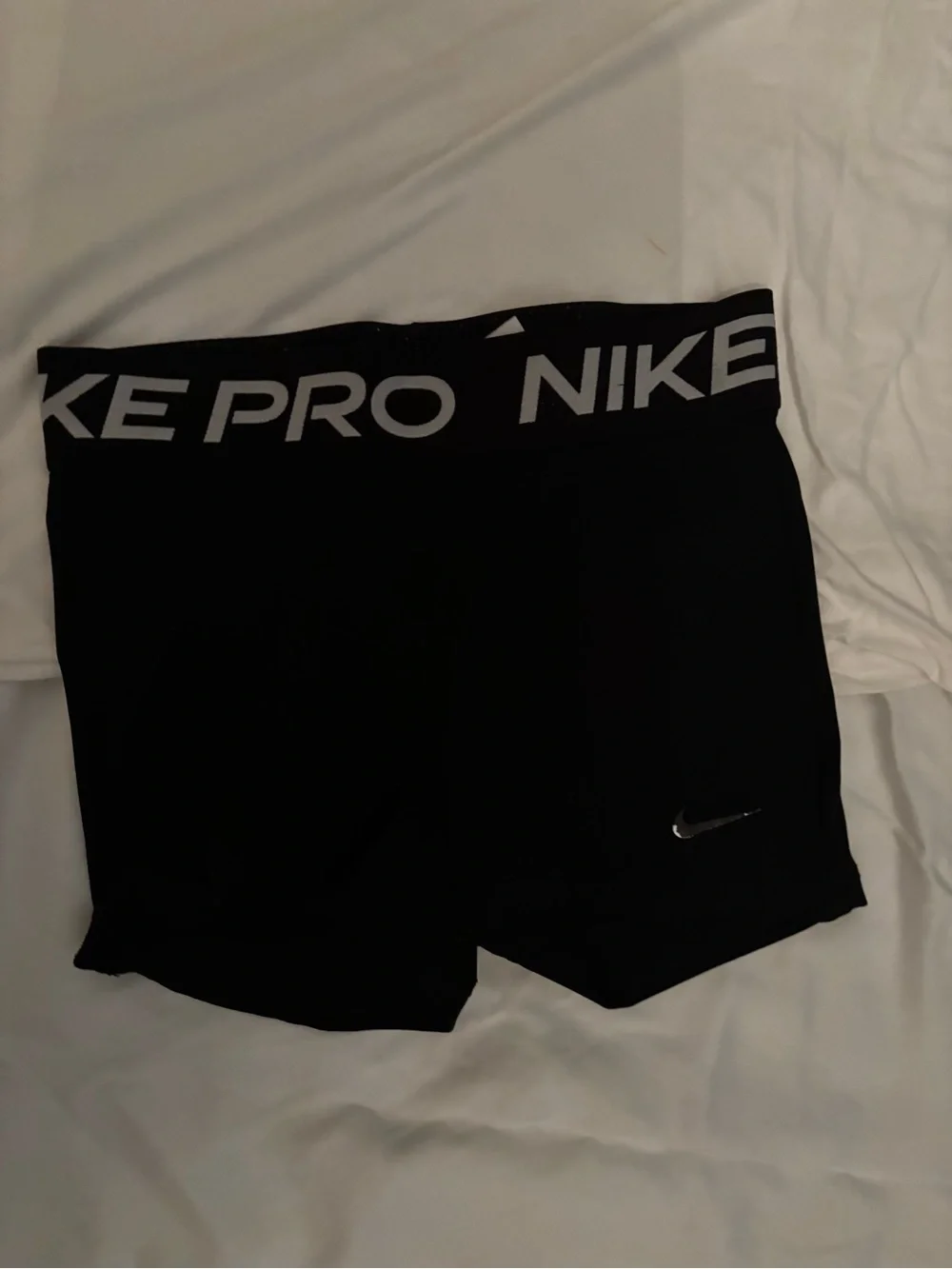 Nike Women's Black Pro Stretch Athletic Shorts with Branded Waistband